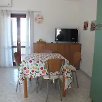 Casa Gemuetliche Zentral Doch Ruhig Gelegen 1km Vom Appartamento Budoni