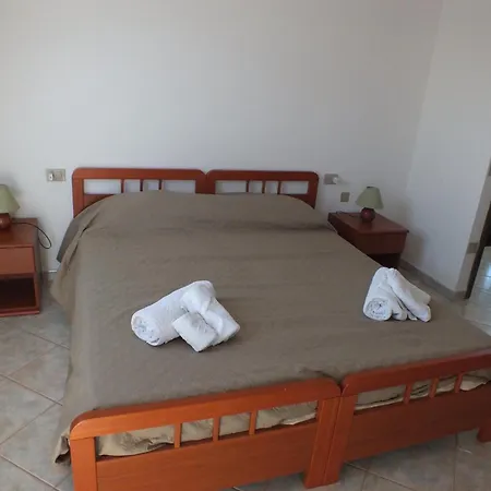 Casa Budoni -Ruhige Ferienwohnung Mit Garten,Nahe Strand & Zentrum *